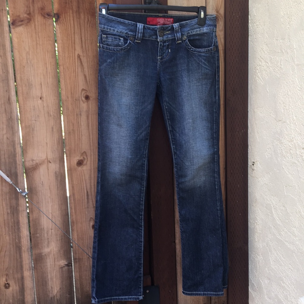 EUC GUESS jeans Daredevil boot cut size 28